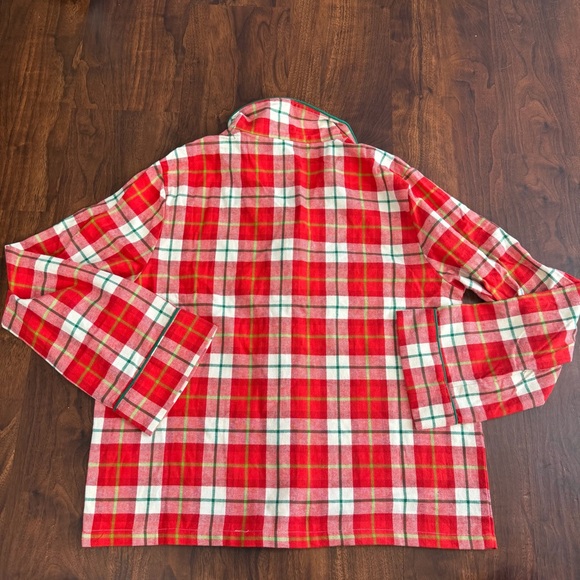 Disney Minnie Mouse Christmas Red and Green Plaid Fabric Pajama Top - Picture 5 of 8